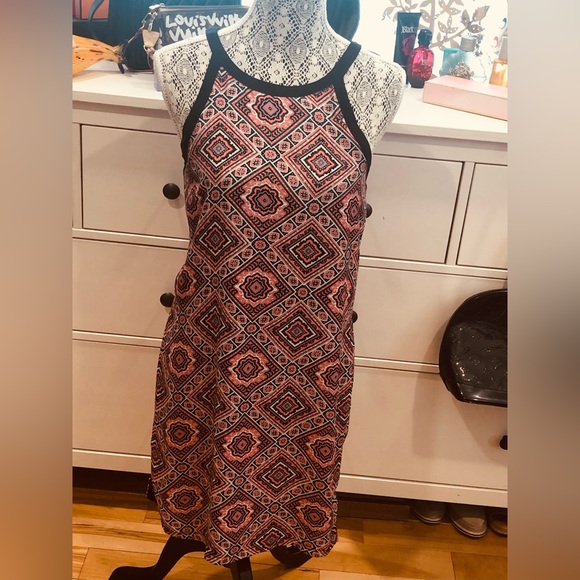3 for $20 Maurice Dress - Picture 2 of 3